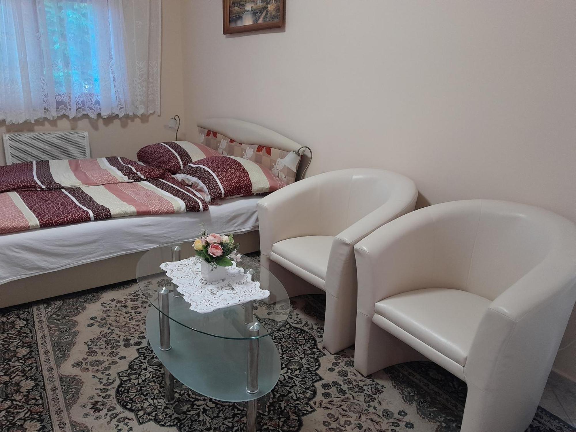 Ildiko Appertements Apartamento Zalakaros Exterior foto